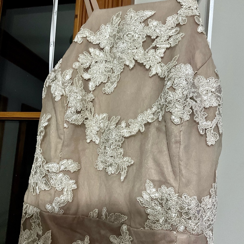New with tags, Lulus maxi gown size Medium